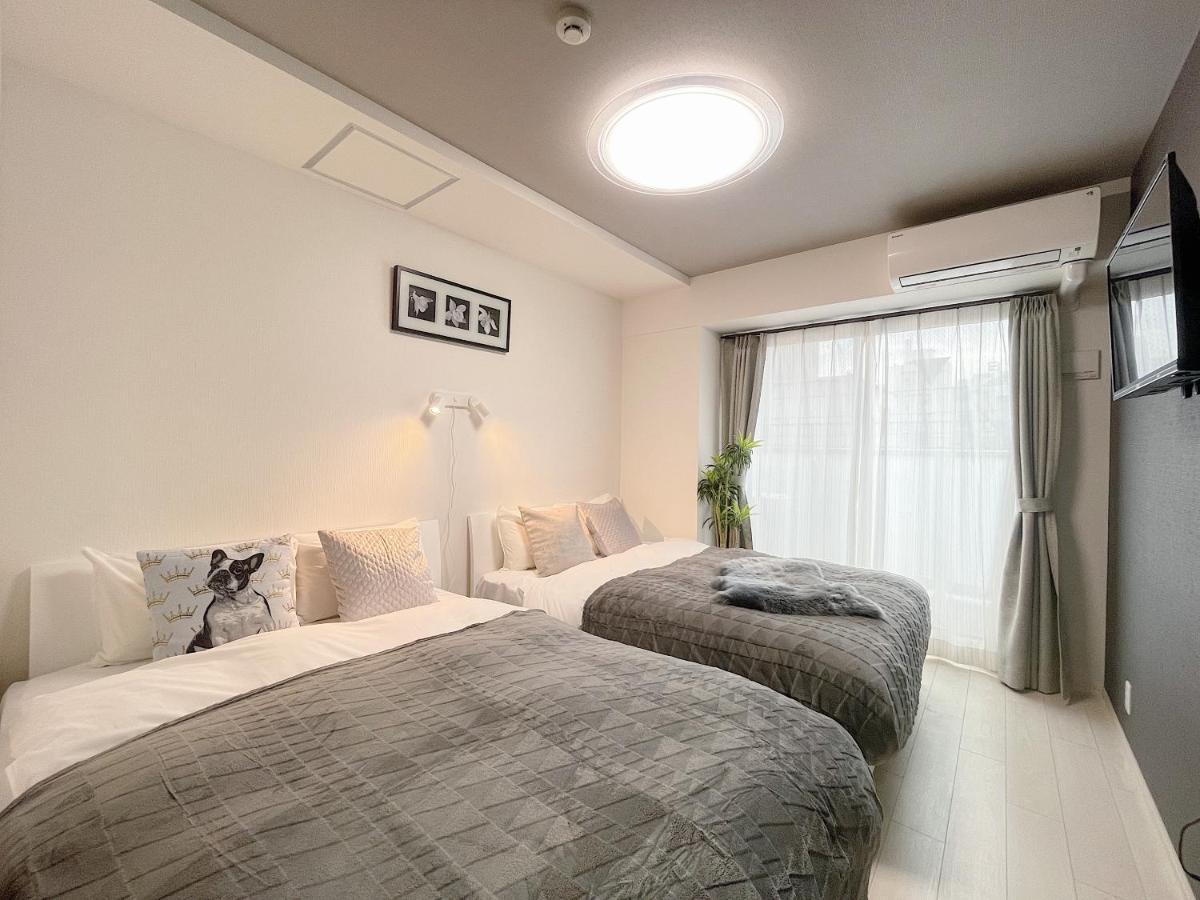 Dotonbori Royal Apartment Osaka Exterior photo